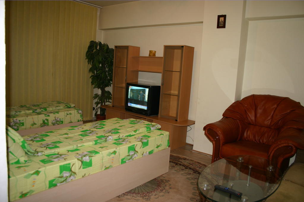 Apartament Bacau - Bacau City Centre Apartment Bagian luar foto